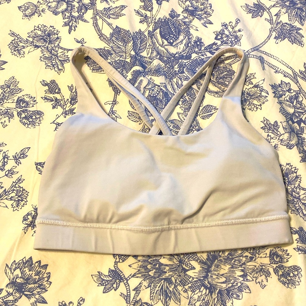 Lululemon Energy bra size 4
